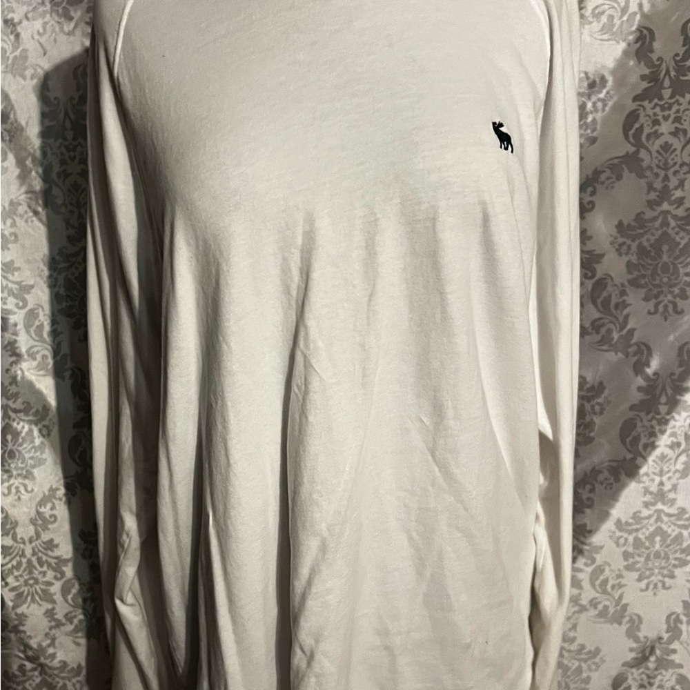 Abercrombie & Fitch Off-White Long Sleeve Tee